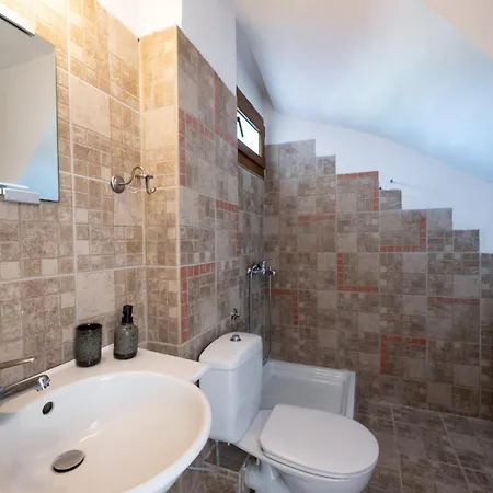 Bergamot & Myrtillo With Shared Pool,afitos #feelslikehome Villa