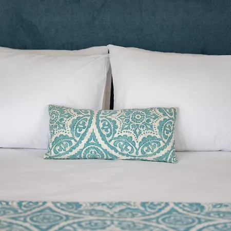 Villa Bergamot & Myrtillo With Shared Pool,afitos #feelslikehome