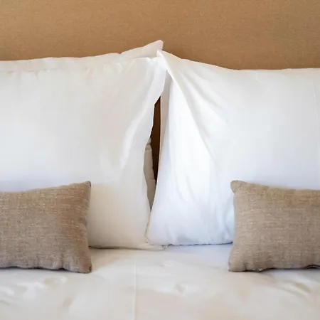 فيلة Bergamot & Myrtillo With Shared Pool,afitos #feelslikehome *