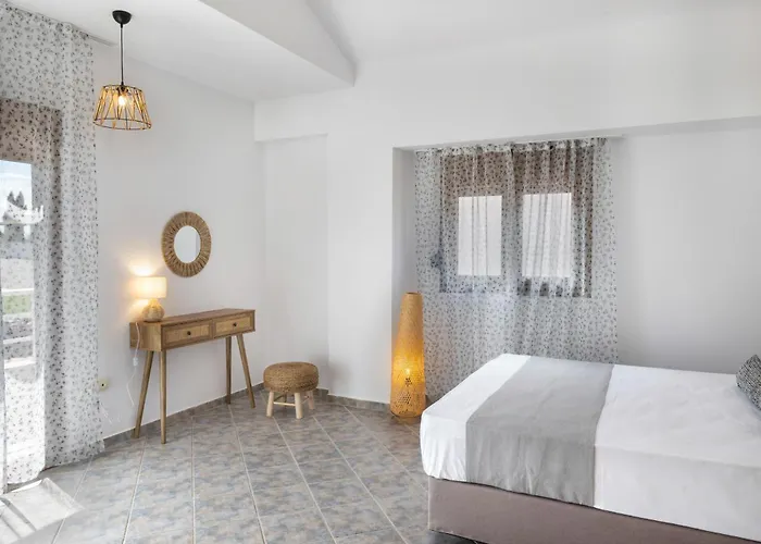 Bergamot & Myrtillo With Shared Pool,afitos #feelslikehome Villa *