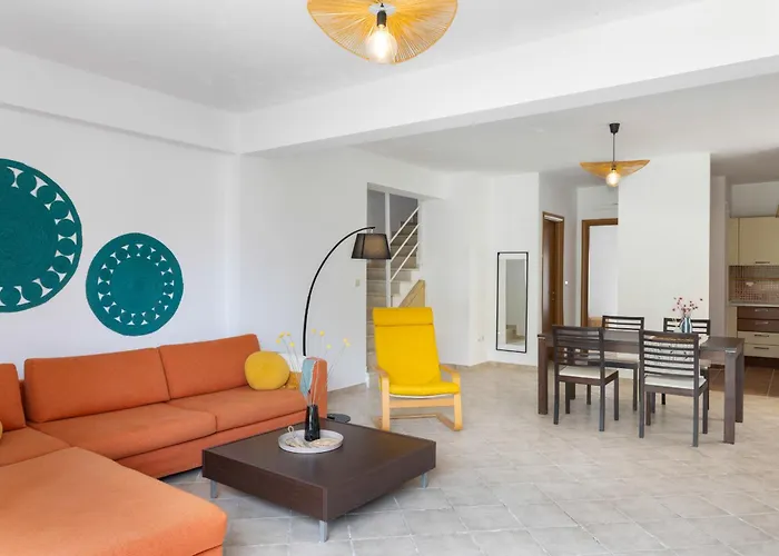 Bergamot & Myrtillo With Shared Pool,afitos #feelslikehome Villa *