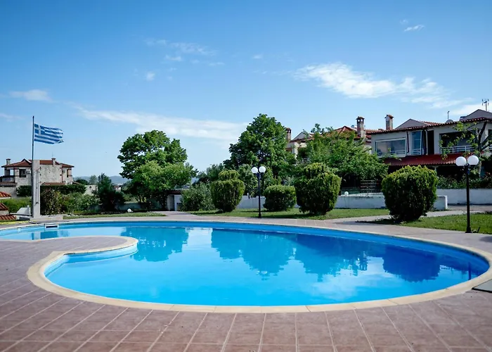 Bergamot & Myrtillo With Shared Pool,afitos #feelslikehome 别墅 阿菲托斯