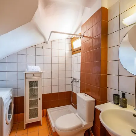 Villa Bergamot & Myrtillo With Shared Pool,afitos #feelslikehome Afytos