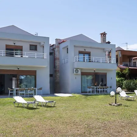 Villa Bergamot & Myrtillo With Shared Pool,afitos #feelslikehome *